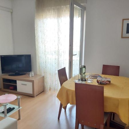 Apartment Mirela Zadar Buitenkant foto