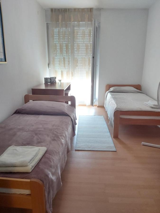 Apartment Mirela Zadar Buitenkant foto