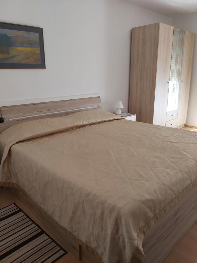 Apartment Mirela Zadar Buitenkant foto